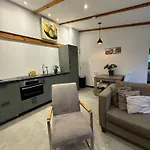 De Seuterhoeve Bed & Breakfast 'S-Gravendeel