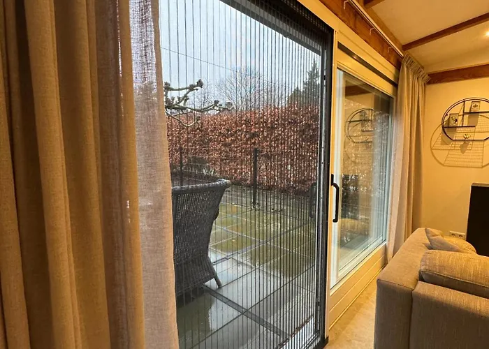 Alojamento de Acomodação e Pequeno-almoço De Seuterhoeve 3*