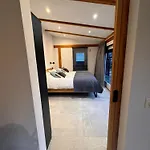 Bed & Breakfast De Seuterhoeve 'S-Gravendeel