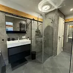 De Seuterhoeve 3*