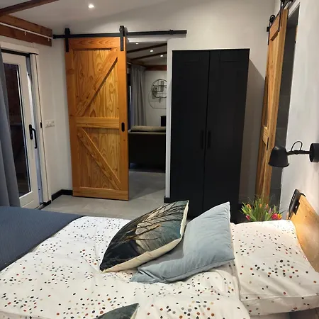 De Seuterhoeve Bed and breakfast